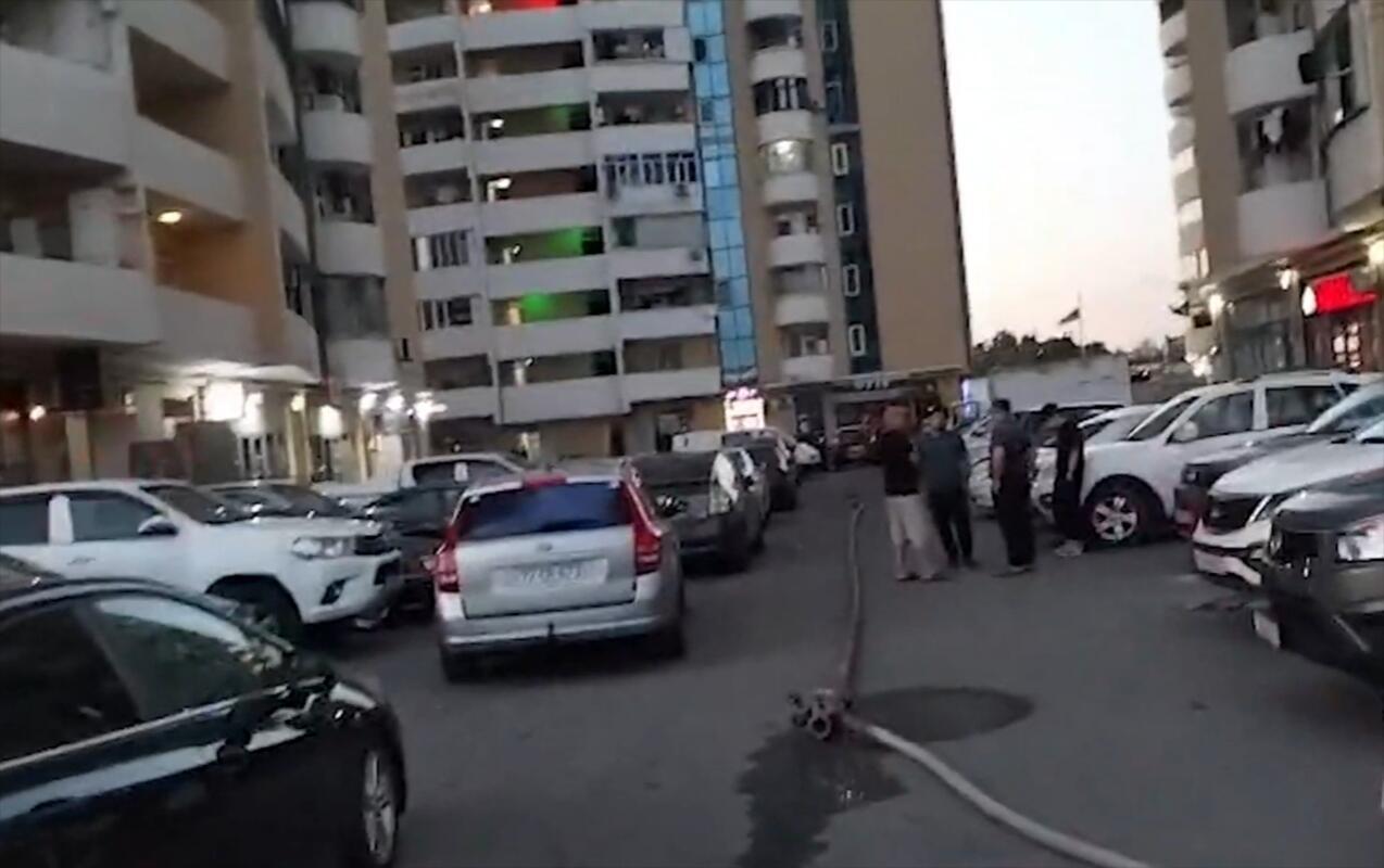 Avtomobillərini binaların həyətində nizamsız park edənlərə