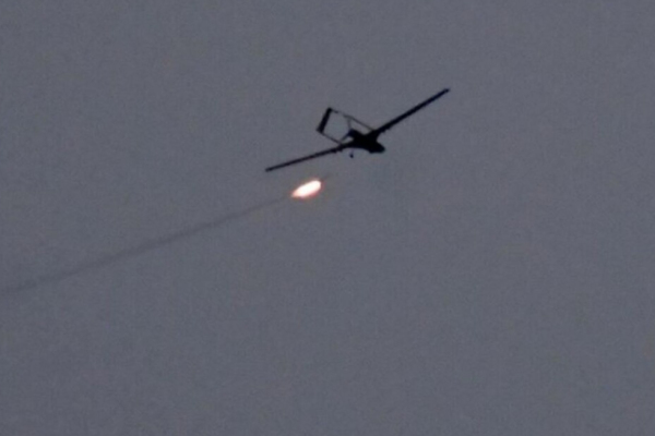 Rusiyalılar öz dronlarını vurur