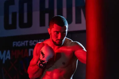 UFC Fight Night в Баку: Гасанов уверенно одолел Нолана в дебютном поединке