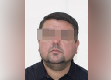 В Гулистане задержали мужчину, который выдавал себя за сотрудника Генпрокуратуры и обманывал граждан
