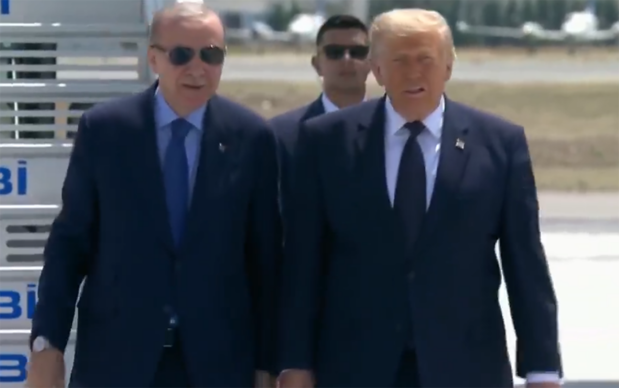 Trampla Ərdoğan bir arada, şəxsən qarşıladı