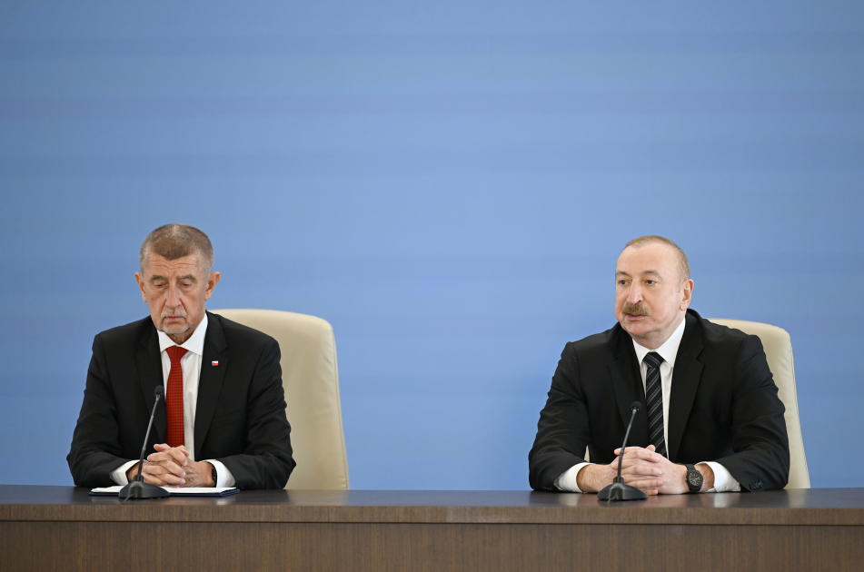 Prezident İlham Əliyev Andrey Babişin Azərbaycana səfəri ilə bağlı videoçarx paylaşıb