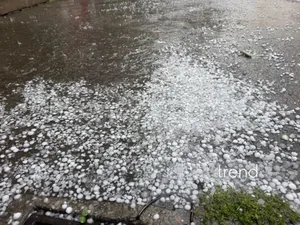 Ölkə ərazisində intensiv xarakterli yağıntılar davam edir