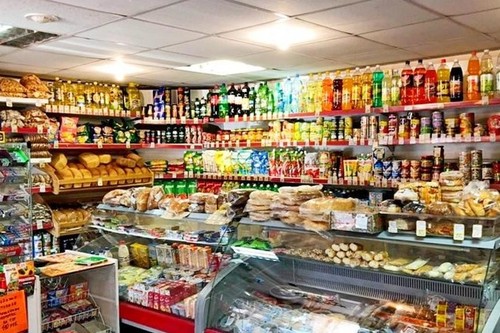 За полгода оборот розничной торговли в Кыргызстане достиг 380,1 млрд сомов