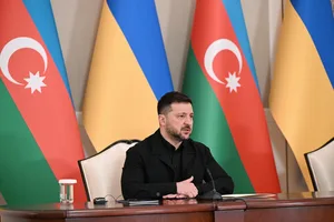 Украине необходимо строить прочные отношения с Азербайджаном