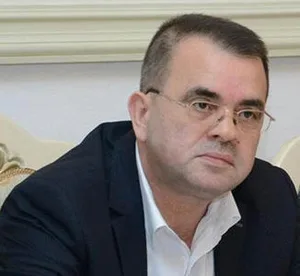 Yunus Oğuzun üç kitabı bir romanda - “Qara Yusif”
