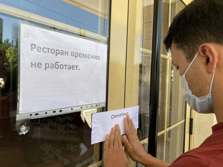 На 7,5 миллиона сомов оштрафовали точки общепита в Бишкеке за полгода