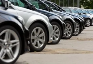 Стала известна причина сокращения импорта автомобилей в Азербайджан