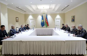 Азербайджан и Казахстан обсудили перспективы военного сотрудничества