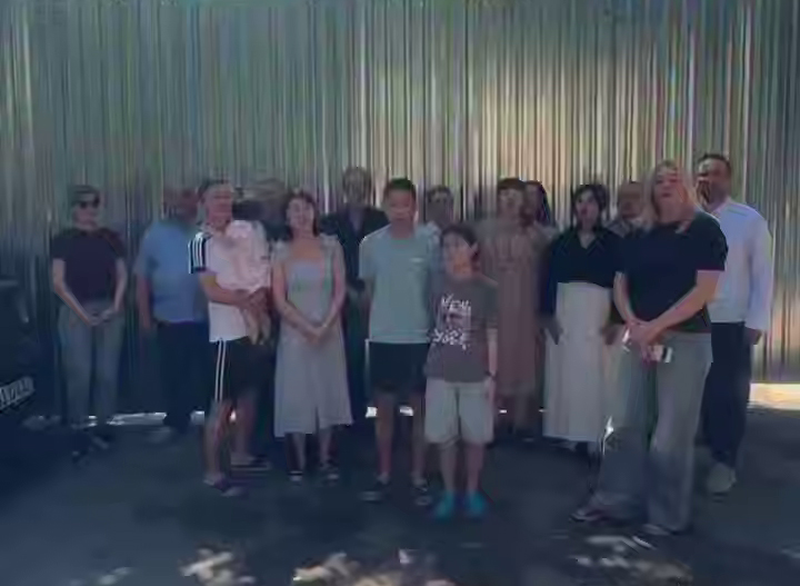 В Ташкенте жители выступили против застройки единственной детской площадки во дворе. Видео