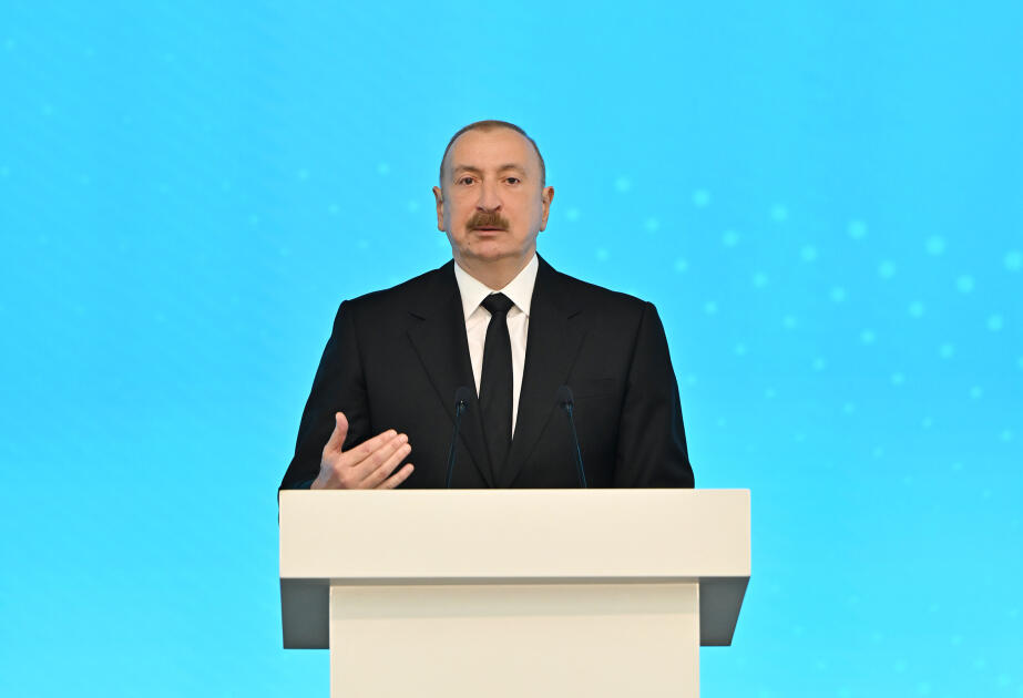 Президент Ильхам Алиев: Сегодня мы тесно сотрудничаем с нашими партнерами по вопросам прокладки энергетических кабелей