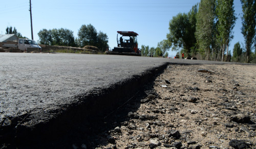 В Кыргызстане по состоянию на июль заасфальтировали 651 км дорог