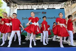 В Ичеришехер в рамках WUF13 были организованы культурно-развлекательные программы