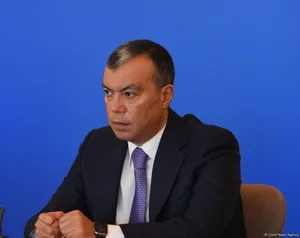 Dövlət büdcəsinin neft gəlirlərindən asılılığının azaldılması dövlətin əsas prioritetlərindən biridir