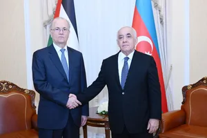Baş nazir Əli Əsədov Fələstinin Baş naziri ilə görüşüb