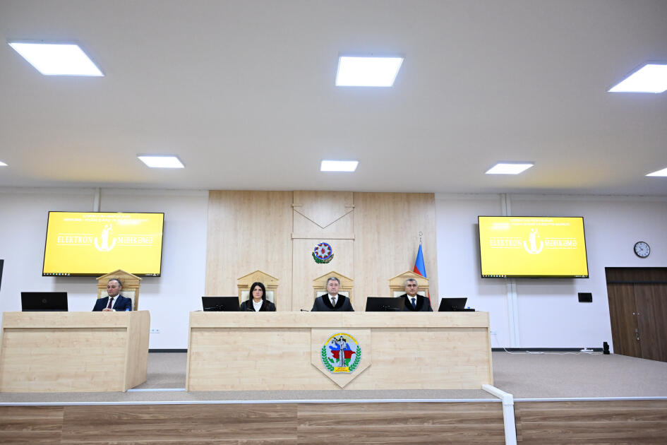 Ermənistan vətəndaşlarının şikayətləri üzrə apellyasiya məhkəməsində hakimlər kollegiyası müşavirəyə gedib