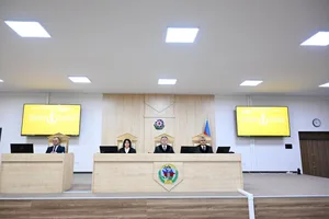 Ermənistan vətəndaşlarının şikayətləri üzrə apellyasiya məhkəməsində hakimlər kollegiyası müşavirəyə gedib