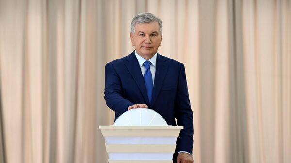 Глава Узбекистана заложил первый камень в строительство IT-парка в Новом Намангане