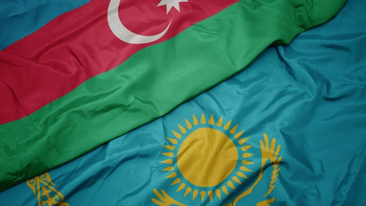 Казахстанские туристы все чаще выбирают Азербайджан