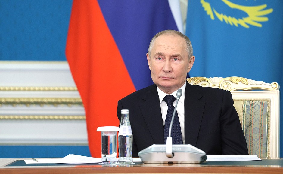 Владимир Путин поздравил Первого вице-президента Мехрибан Алиеву