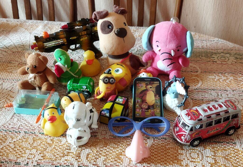 Oyuncaqlarda gizlənən təhlükə barədə