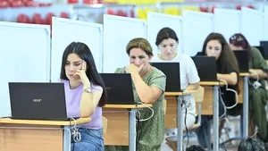 Sertifikasiya imtahanının ilk günündə iştirak edənlərin sayı