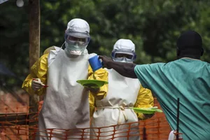 “Ebola” yayılmağa davam EDİR:
