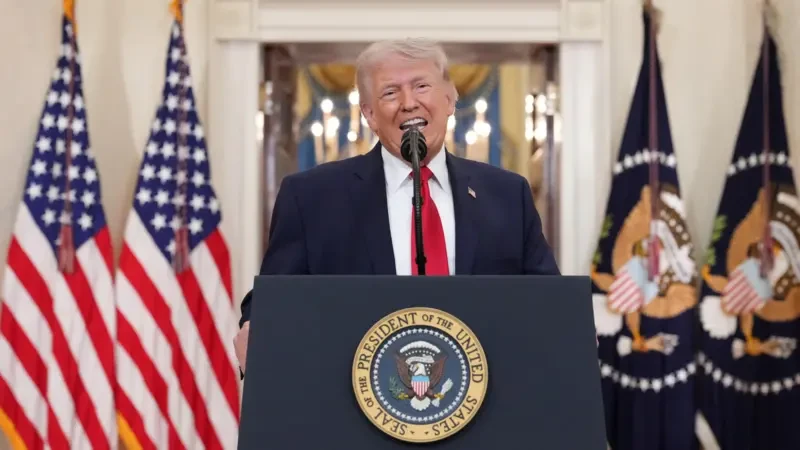 Союзники Трампа обсуждают новые меры против поездок иностранок в США для родов