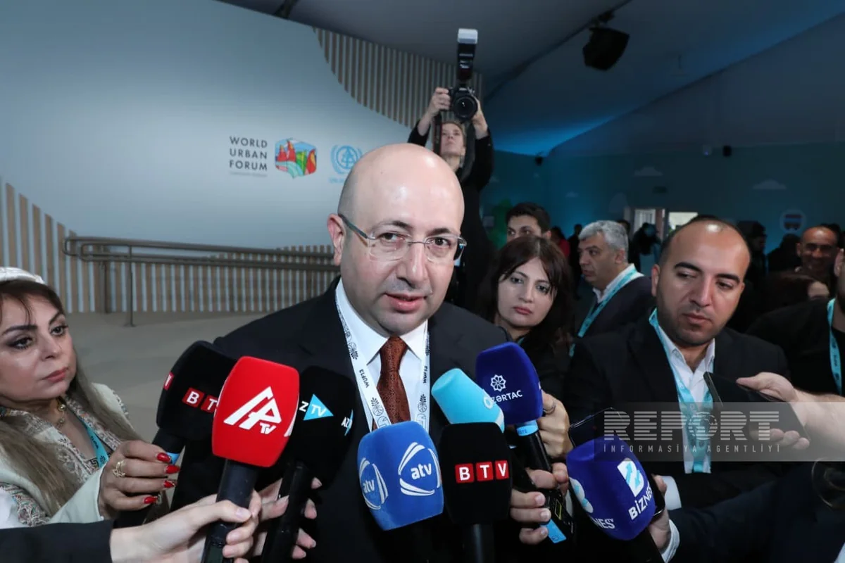 Анар Гулиев: На WUF13 будут представлены генпланы 79 азербайджанских городов