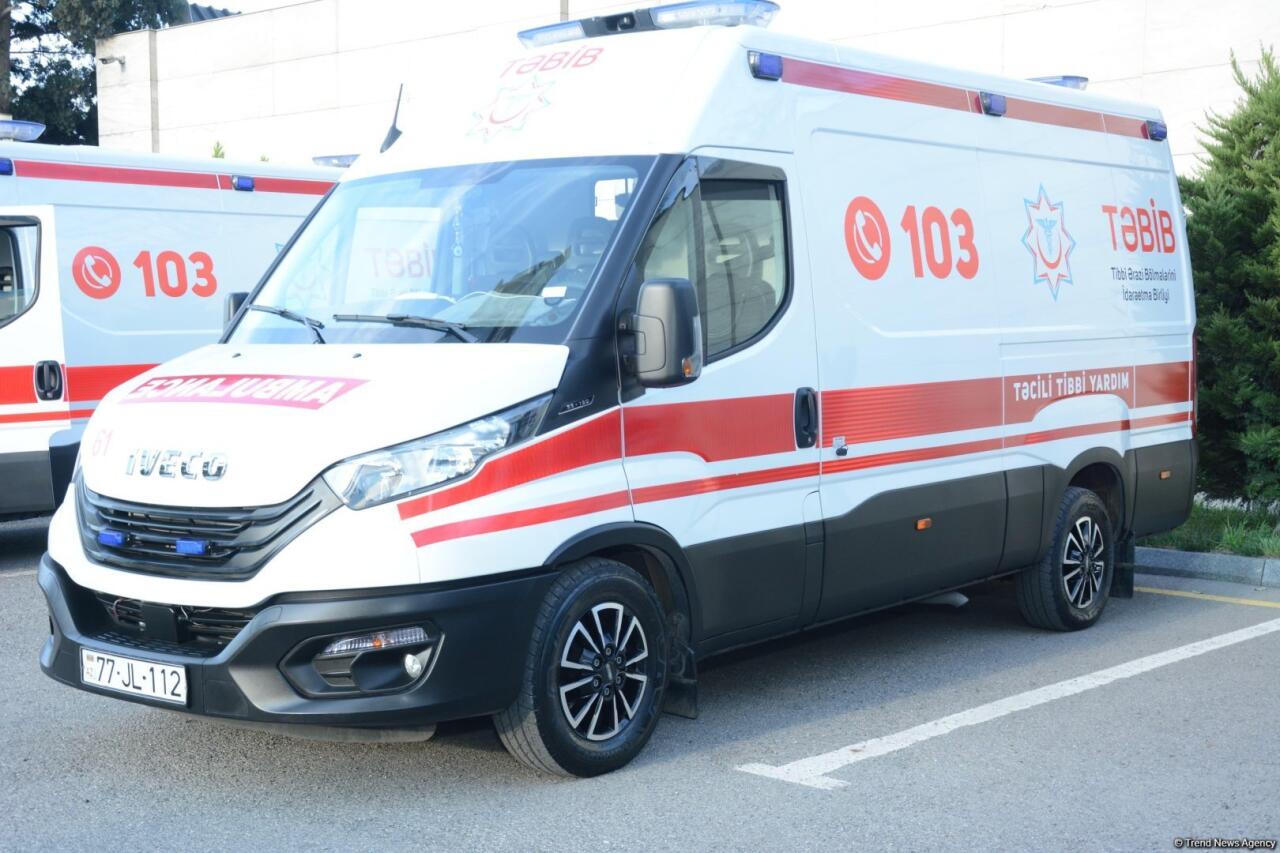 Ceyranbatandakı yanğında uşaq özünü binadan ataraq xəsarət alıb