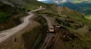 25 avtomobil yolunda sel suları nəticəsində zədələnmiş infrastrukturun bərpası aparılır