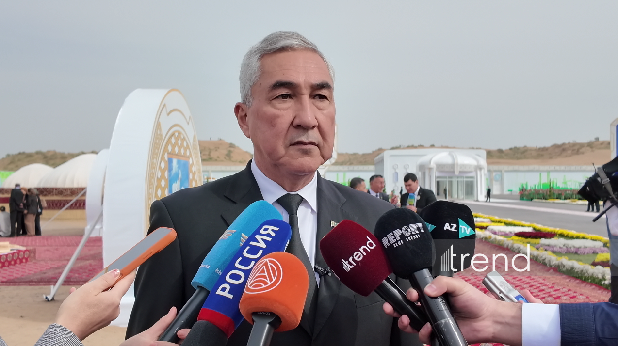 Туркменистан рассматривает возможность экспорта газа в Европу через Азербайджан - Батыр Мурадов