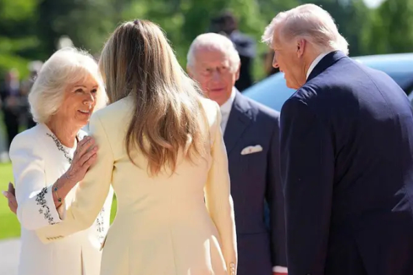 Трамп принимает Карла III: «У нас общие корни» и «Всегда мечтал жить в Букингемском дворце»
