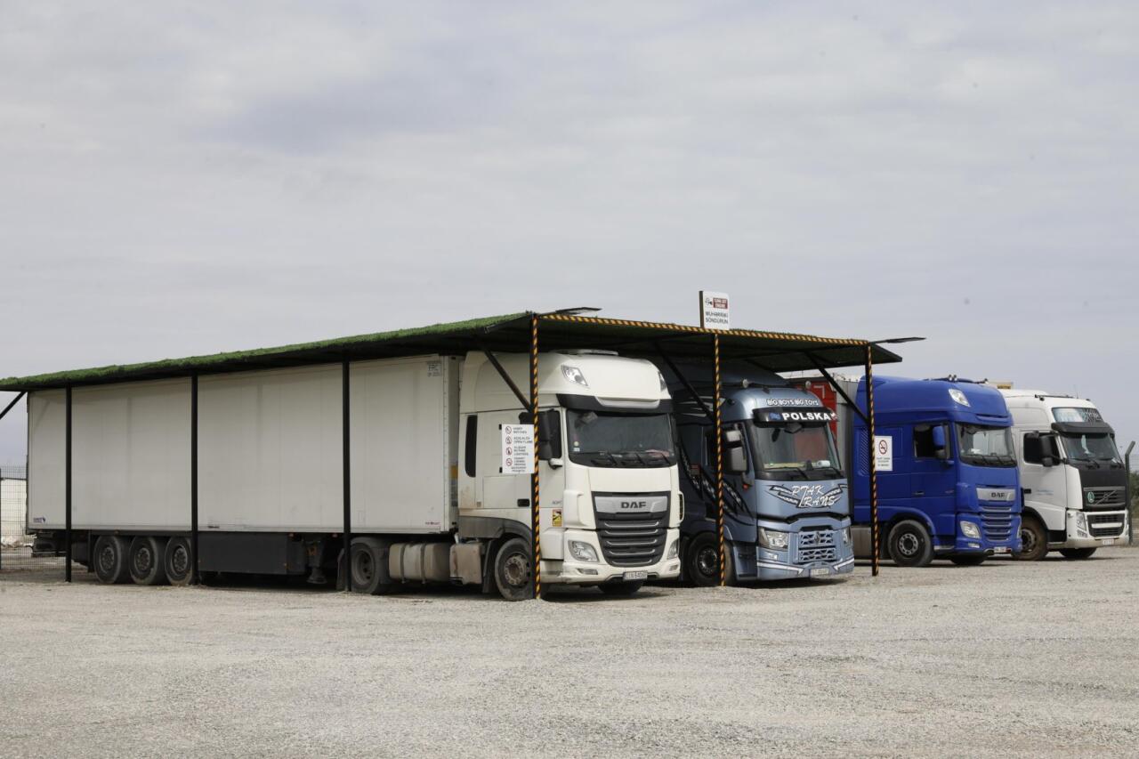 Azərbaycanla Gürcüstan arasında beynəlxalq yük daşımalarında elektron icazə sisteminin tətbiqinə başlanılıb