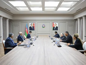 Əli Əsədov BMT Baş katibinin xüsusi elçisi ilə görüşüb