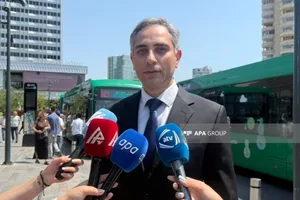 AYNA: Баку запустил шесть экспресс-маршрутов из-за разделения линий метро-ВИДЕО