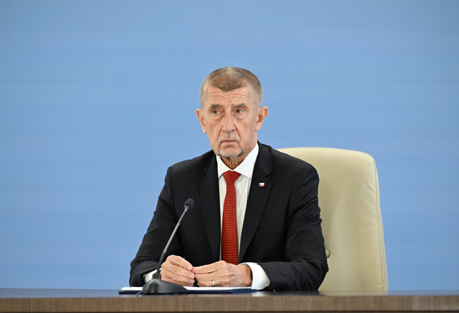 Today’s forum will definitely intensify and move forward our cooperation - Czech Prime Minister
