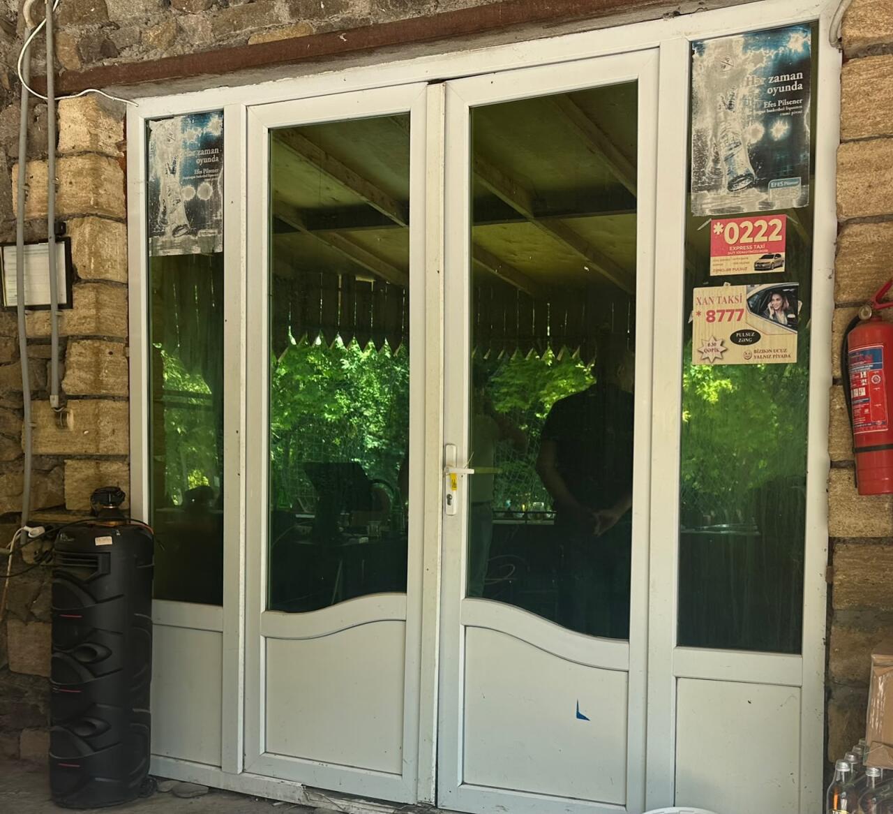 Şəmkirdə qida zəhərlənməsi baş verən restoran fəaliyyətini dayandırdı
