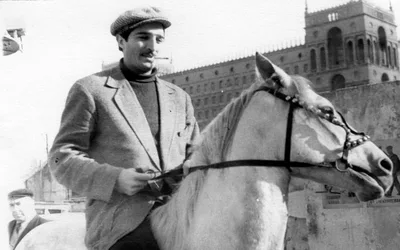 Уникальные архивные материалы о Гюндюзе Аббасове переданы Государственному фонду кино Азербайджана (ФОТО)