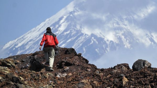Российский турист сорвался на перевале в горах Таджикистана