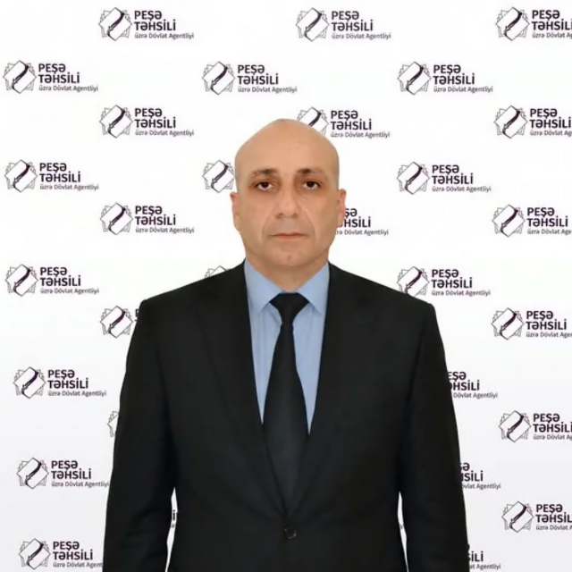 Pünhan Əlizadəyə vəzifə verildi