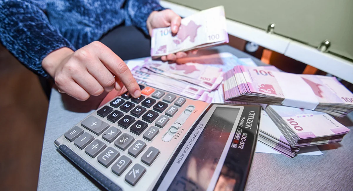 Налоговые поступления в Азербайджане составили 11,5 млрд манатов за 7 месяцев