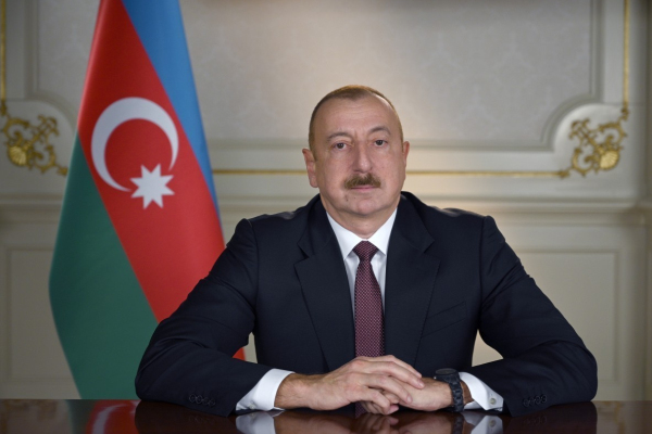 Ильхам Алиев поздравил нового премьер-министра Великобритании
