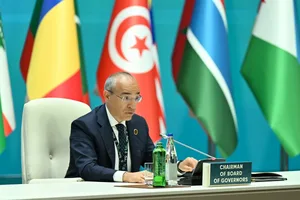 Джаббаров отметил роль международных партнерств в развитии инфраструктуры Азербайджана