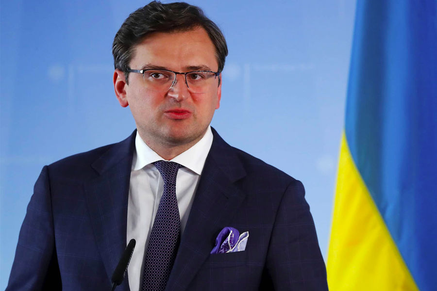 Кулеба в Баку оценил цену войны для украинских городов