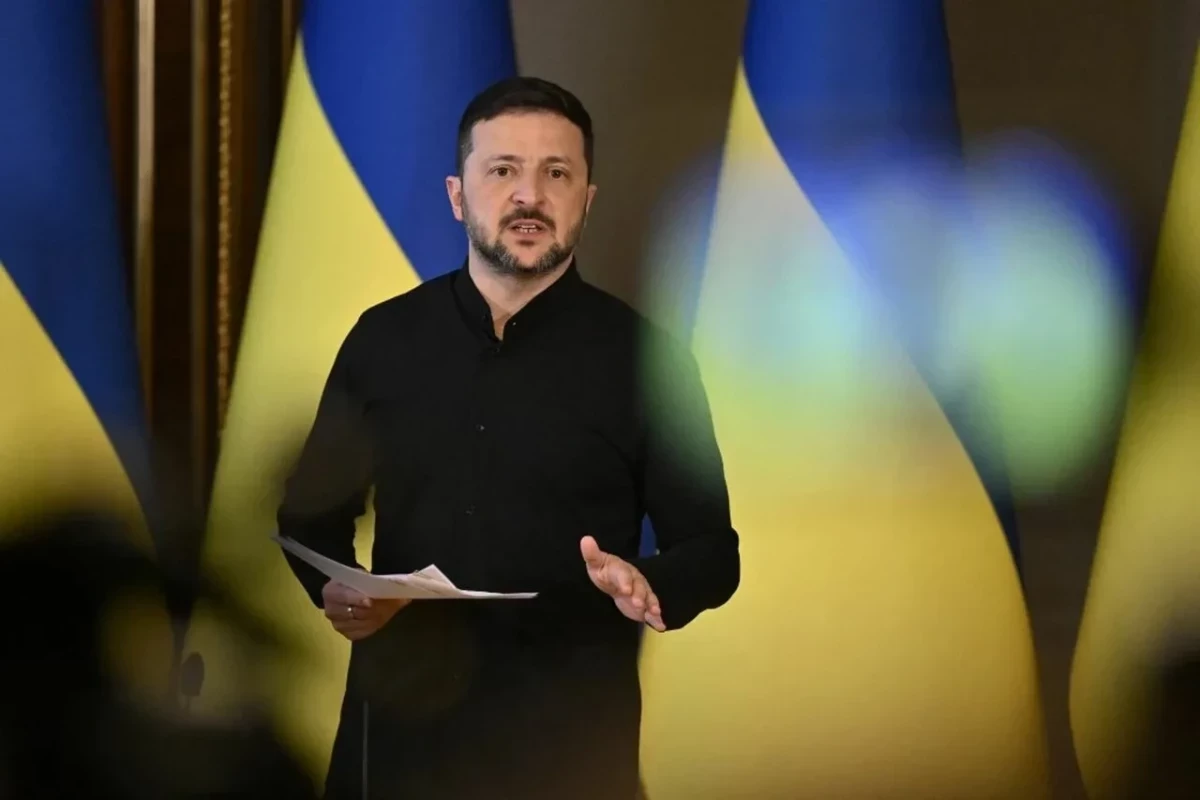 Zelenski: Ukrayna Türkiyədəki NATO sammitində təmsil olunacaq