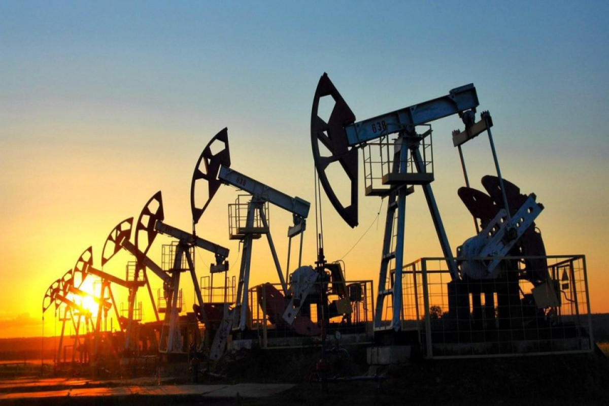 Нефть дороже прогноза: доходы Азербайджана выросли