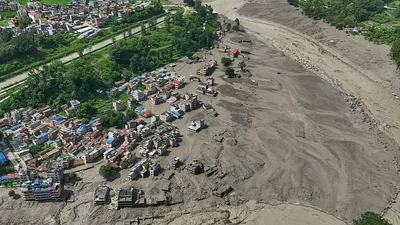 В Баку выразили соболезнования в связи с наводнением на границе Непала и Китая