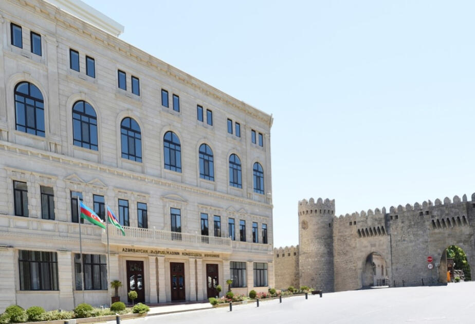 Konstitusiya Məhkəməsi Plenumunun iclasında Bakı Apellyasiya Məhkəməsinin müraciəti əsasında qərar qəbul edilib