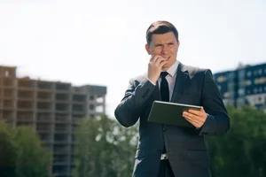 Могут ли блогеры заниматься продажей недвижимости? В ЖК обсудили законопроект о риелторах